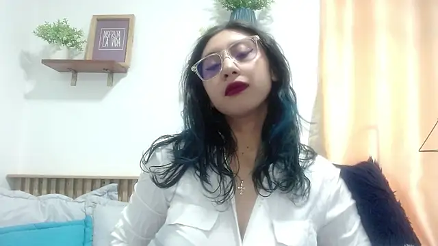 Violet 2003 online show from 28, 5, 2026
