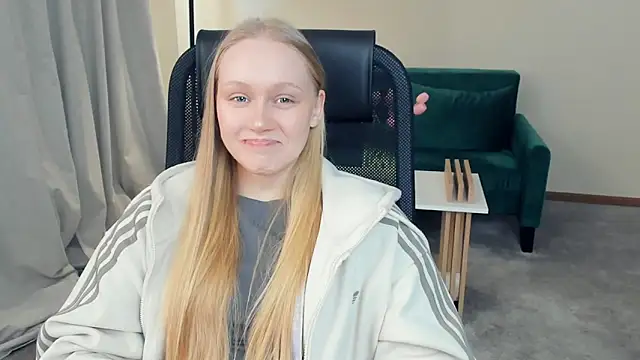 VestaBowmer online show from 31, 3, 2026