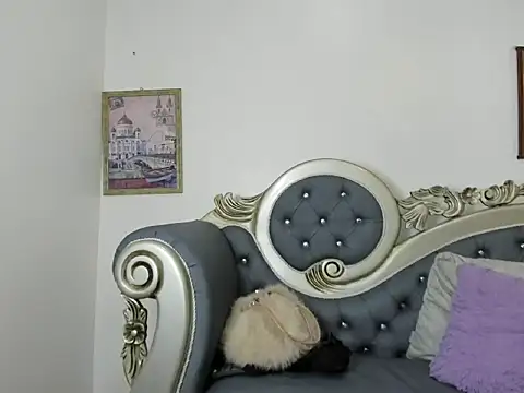 JADE-ESMERALDA online show from 2, 4, 2026