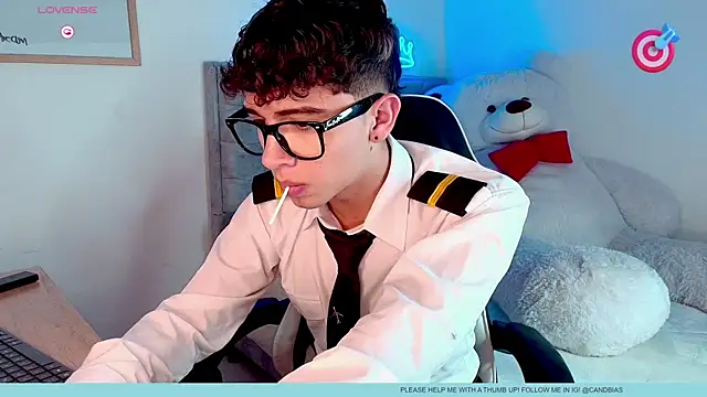 Snapshot of niico_prince chatting on 27, 3, 2026 niico prince online show from 27, 3, 2026