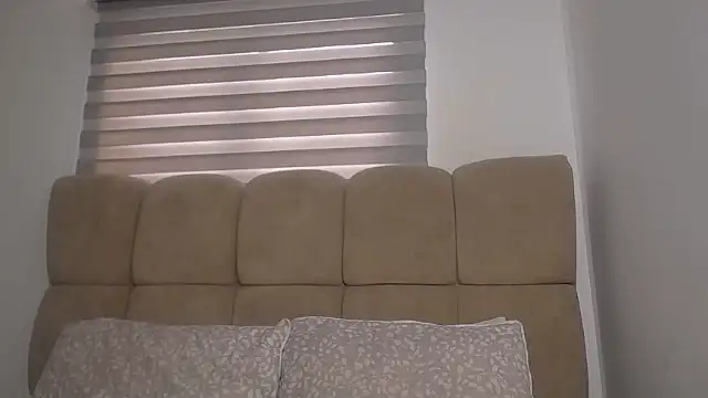 SofiaBanks  online show from 26, 4, 2026