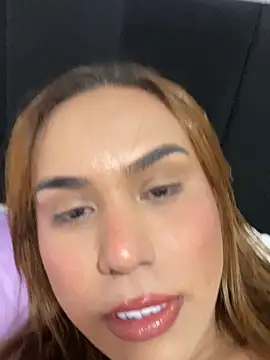 Snapshot of Jullyanaximeness chatting on 26, 5, 2026 Jullyanaximeness online show from 26, 5, 2026
