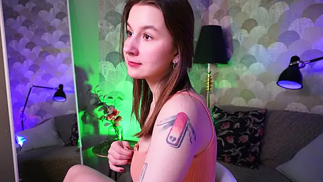 Frantease online show from 9, 4, 2026