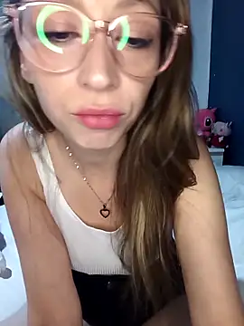 nickyone90 online show from 14, 4, 2026