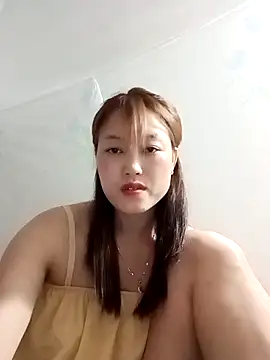 Snapshot of -Bitilu- chatting on 24, 4, 2026 -Bitilu- online show from 24, 4, 2026