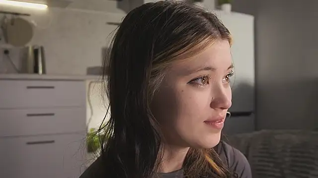 ShyAkemis online show from 1, 4, 2026