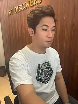 Snapshot of Titanryu chatting on 4, 6, 2026 Titanryu online show from 4, 6, 2026