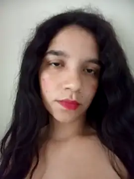 Snapshot of Morena__Florr chatting on 25, 4, 2026 Morena Florr online show from 25, 4, 2026
