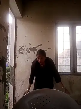 Raanieoy012 online show from 6, 4, 2026