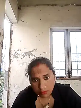 Raanieoy012 online show from 10, 4, 2026