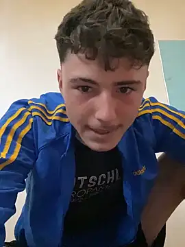 Snapshot of denysio69 chatting on 1, 4, 2026 denysio69 online show from 1, 4, 2026