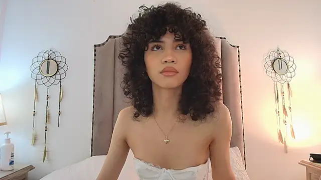 Snapshot of Julietta___ chatting on 23, 6, 2026 Julietta online show from 23, 6, 2026