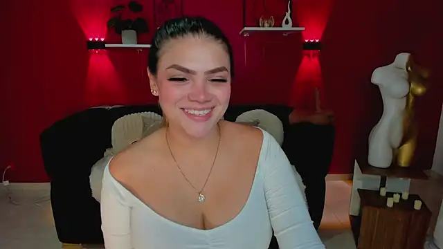 Snapshot of Sofia_Velvetx chatting on 1, 6, 2026 Sofia Velvetx online show from 1, 6, 2026