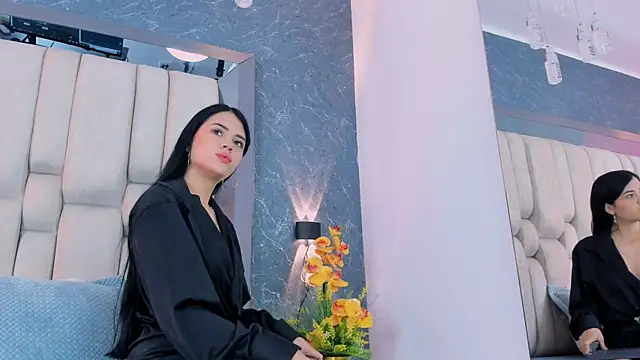 Megan Danbury online show from 2, 4, 2026