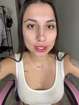 Carolzinhalux69 online show from 26, 6, 2026