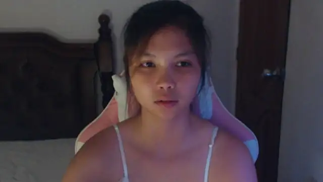 Snapshot of sweet_21_1 chatting on 17, 7, 2026 sweet 21 1 online show from 17, 7, 2026
