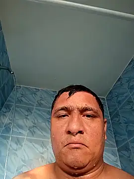 Snapshot of luis20212 chatting on 4, 4, 2026 luis20212 online show from 4, 4, 2026