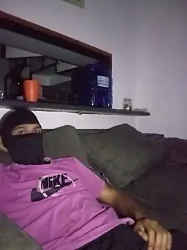 Snapshot of daddys_home69 chatting on 3, 4, 2026 daddys home69 online show from 3, 4, 2026