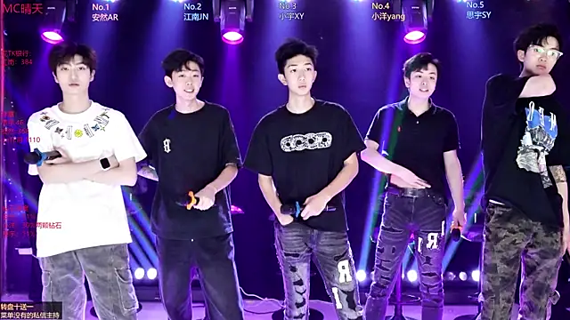 AOA-boy001 online show from 15, 4, 2026