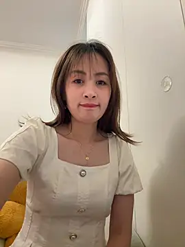 Snapshot of Yang_218 chatting on 30, 4, 2026 Yang 218 online show from 30, 4, 2026