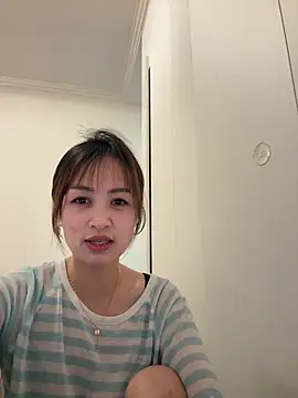 Snapshot of Yang_218 chatting on 8, 5, 2026 Yang 218 online show from 8, 5, 2026