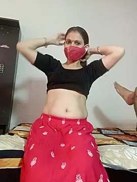 Snapshot of Sexyy_Bhabhi_143 chatting on 18, 7, 2026 Sexyy Bhabhi 143 online show from 18, 7, 2026