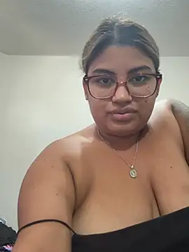 Snapshot of C1N09 chatting on 4, 7, 2026 C1N09 online show from 4, 7, 2026