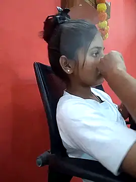 Snapshot of TANU01990 chatting on 11, 4, 2026 TANU01990 online show from 11, 4, 2026