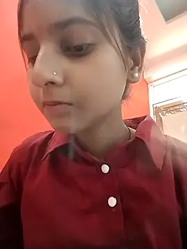 Snapshot of TANU01990 chatting on 15, 4, 2026 TANU01990 online show from 15, 4, 2026