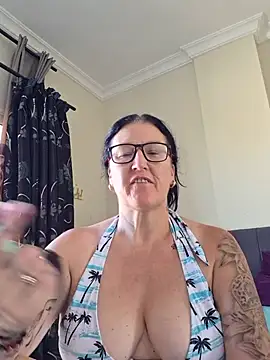 Flirty Siennax online show from 28, 6, 2026