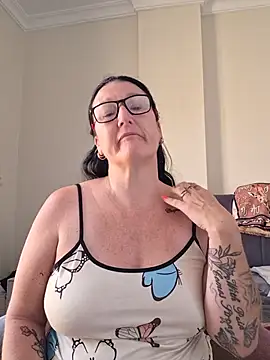 Flirty Siennax online show from 17, 7, 2026
