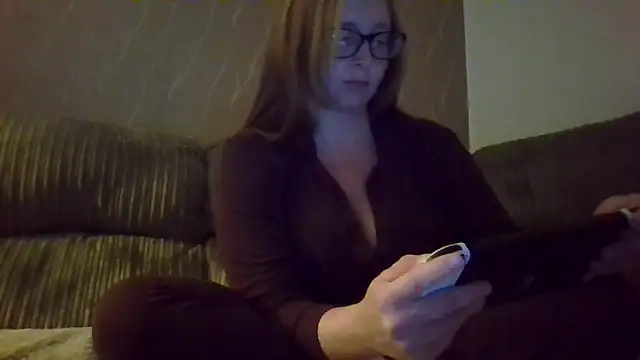 Anna-Curvy-xx online show from 19, 5, 2026