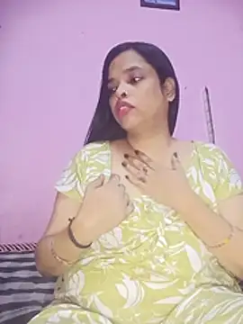 Snapshot of Binita453 chatting on 9, 7, 2026 Binita453 online show from 9, 7, 2026