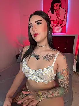 Snapshot of sabrina_voss chatting on 7, 4, 2026 sabrina voss online show from 7, 4, 2026