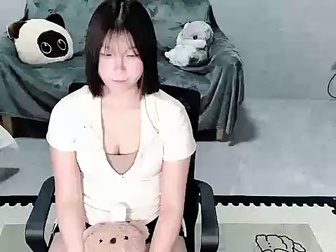 Snapshot of YangYang--baby chatting on 6, 4, 2026 YangYang--baby online show from 6, 4, 2026