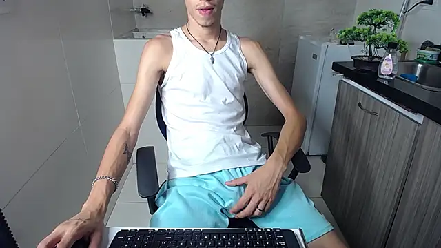 Snapshot of Zamaelprime_ chatting on 13, 4, 2026 Zamaelprime online show from 13, 4, 2026