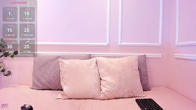 Snapshot of maia_lion chatting on 19, 5, 2026 maia lion online show from 19, 5, 2026