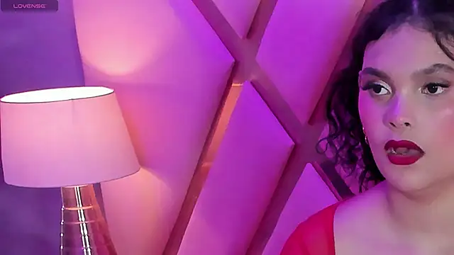 Snapshot of KeilynValencia chatting on 7, 4, 2026 KeilynValencia online show from 7, 4, 2026