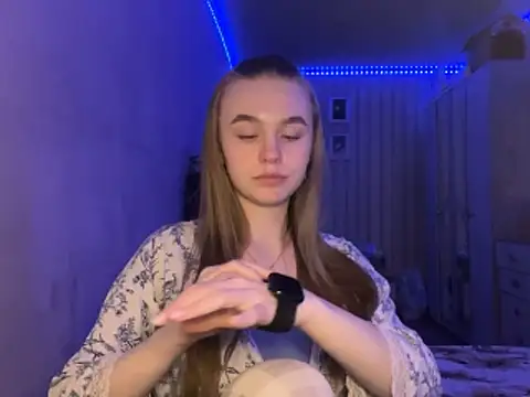 Snapshot of melissashineeee chatting on 14, 4, 2026 melissashineeee online show from 14, 4, 2026