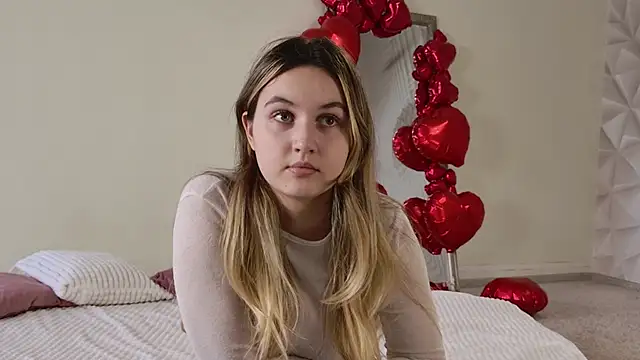 Lilly Eyes online show from 31, 3, 2026