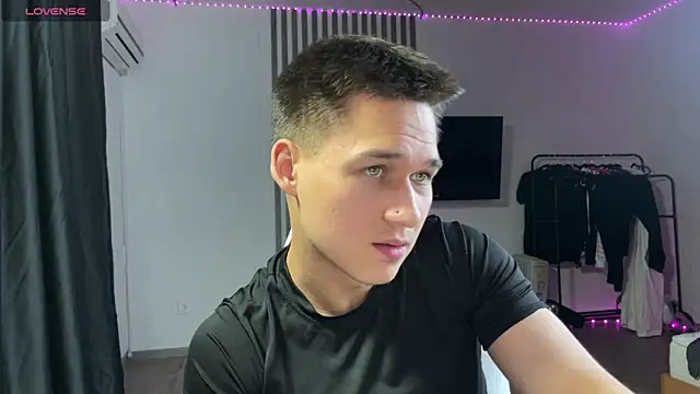 Snapshot of infernollust chatting on 29, 3, 2026 infernollust online show from 29, 3, 2026