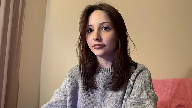 Snapshot of Tara_Harrisss chatting on 8, 4, 2026 Tara Harrisss online show from 8, 4, 2026