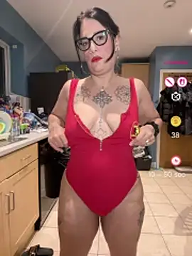 Snapshot of IvyBelleMilf chatting on 10, 5, 2026 IvyBelleMilf online show from 10, 5, 2026