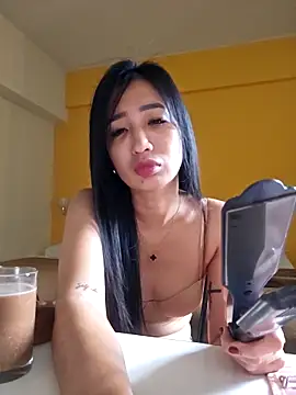 Emceeeeee25 online show from 29, 3, 2026