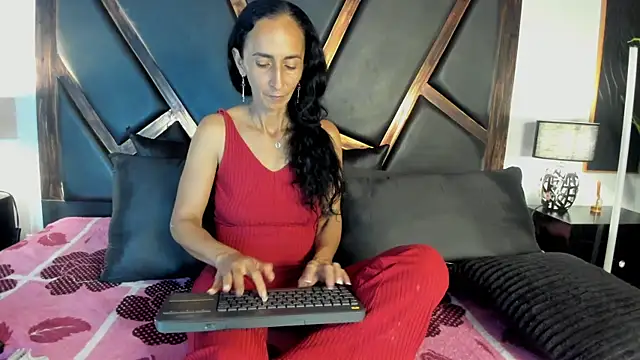 SamanttaLopez online show from 18, 4, 2026