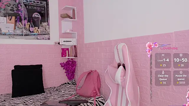 Sophi Sweet11 online show from 27, 4, 2026