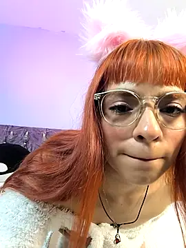 Snapshot of Chloee_Reed chatting on 3, 4, 2026 Chloee Reed online show from 3, 4, 2026