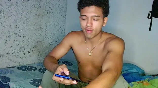 Snapshot of tonydesire_ chatting on 3, 6, 2026 tonydesire online show from 3, 6, 2026