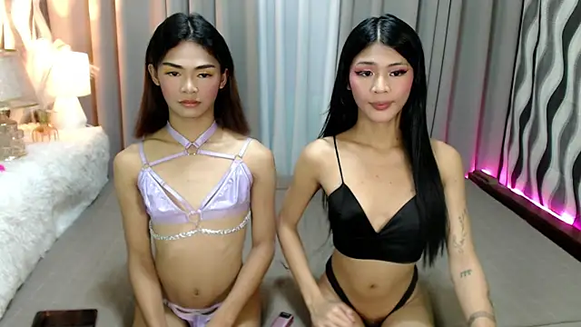 Snapshot of yourlady_clara chatting on 8, 4, 2026 yourlady clara online show from 8, 4, 2026