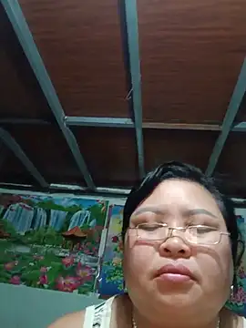 Snapshot of Monglan-c chatting on 23, 6, 2026 Monglan-c online show from 23, 6, 2026
